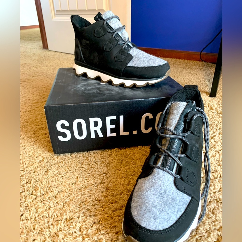Sorel brand, Kinetic Caribou black boots. Size 10